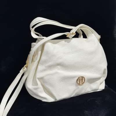  Womens Cream / Gold / Red 