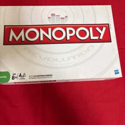Monopoly Revolution features a Unique Round Board & Electronic Banking Unit Complete Set