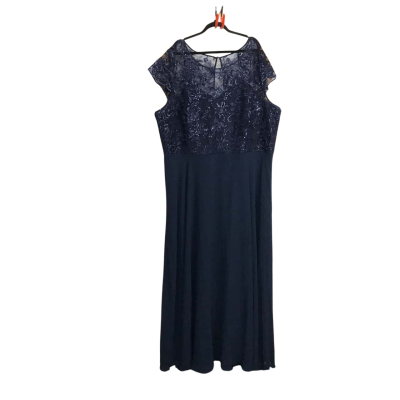 City Chic Womens  Size XXL/24 Long Evening Gown 