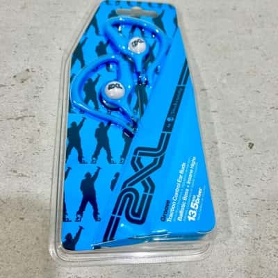 BNWOT Skullcandy Grove Traction Ear Buds- factory Sealed 