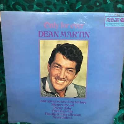 2 Iconic Crooners LPs