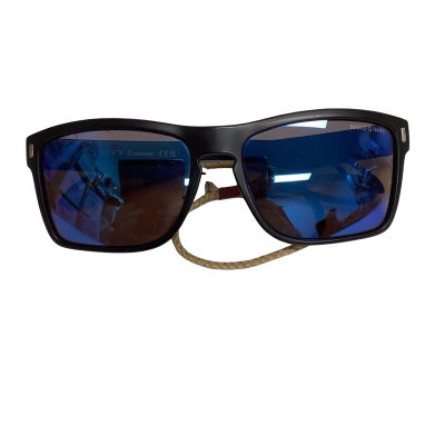  Mako Eyewear G1HR6 Sunglasses with Cord