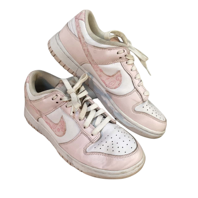 Nike Womens Size 8 Sneakers Pink  