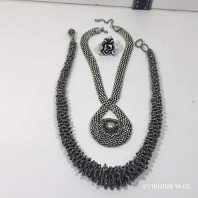  Womens Trio Bundle Ring, 2x Necklace Costume 