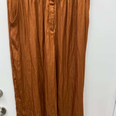  Womens  Size 4 Ankle Length Pants Burnt Orange 