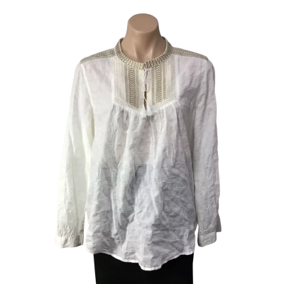 J Crew Womens approx Size M Cream / Beige Embroidered Detail Long Sleeve Top