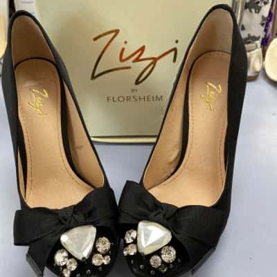 Florsheim Black Satin Heels  Size 36 