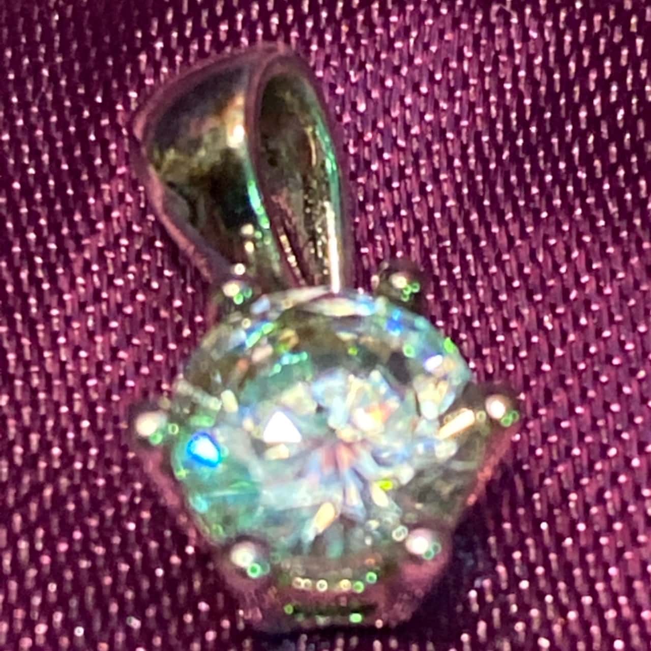 SL42 - Silver Pendant