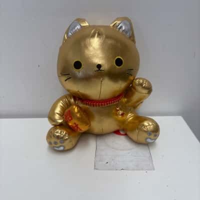 New- Funclaw fortune Gold cat plush 