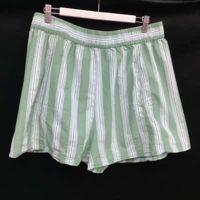 Free People Womens  Size L Shorts with Pockets Green 