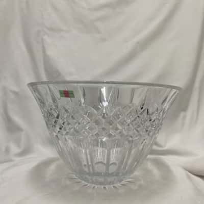 BNWT Stuart Crystal Shelton Bowl. Made in Germany 