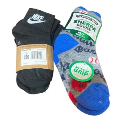 Socks 4 pairs new