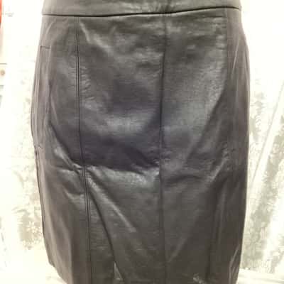  Size 10 Mini Skirt Black BNWT