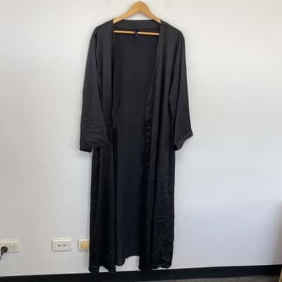 Fox & Royal Black Bath Robe Size M 