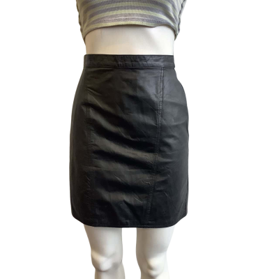 Winlit Women's Size 6 Vintage Leather Mini Skirt Black  