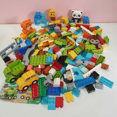 2.2kg Box Of Assorted Duplo Lego