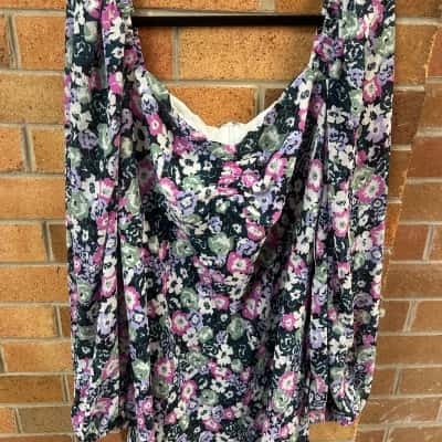 Tussah Womens  Size 18  Floral Mini Dress 