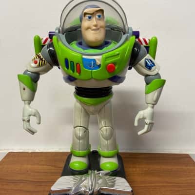 Disney Pixar Buzz Lightyear talking action figure 
