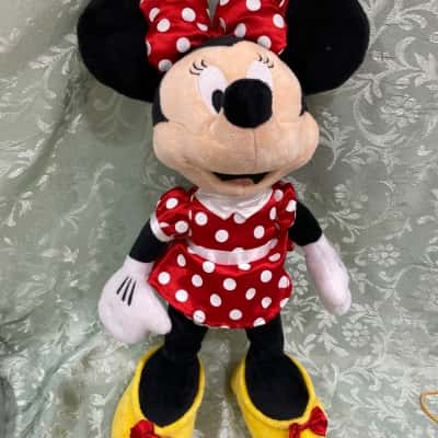 Disney’s Minnie Mouse 40cm Plush