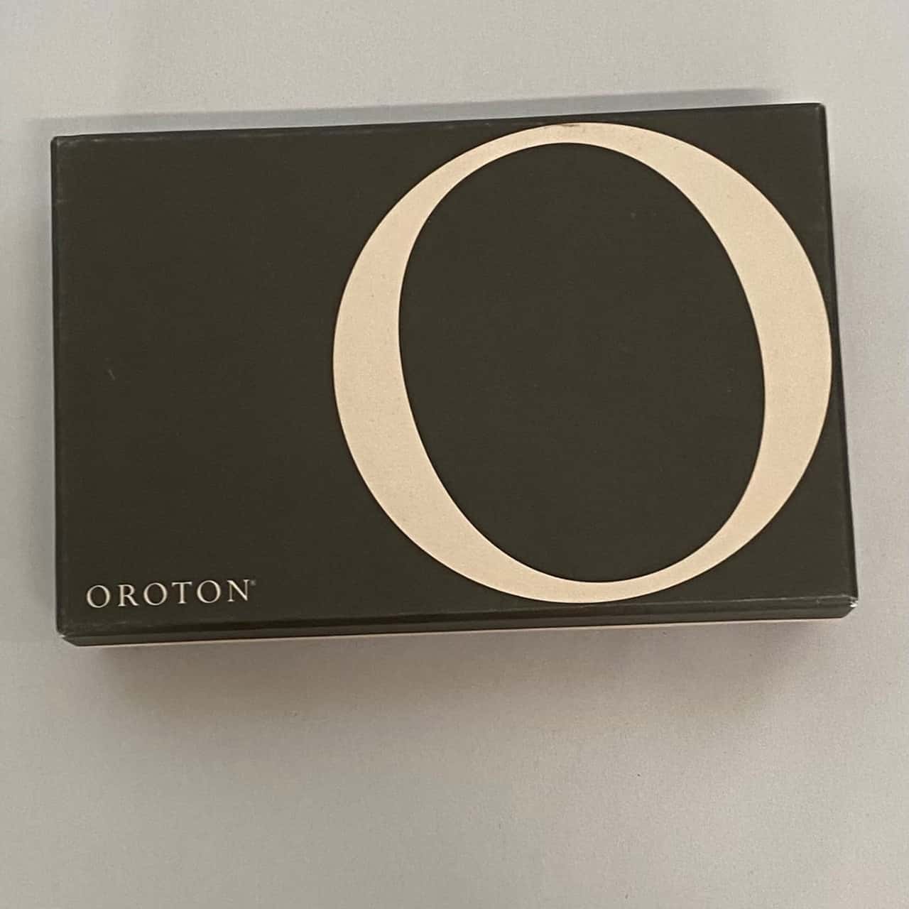 oroton tie