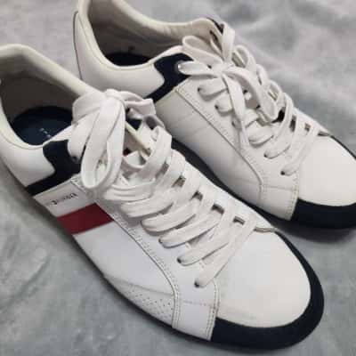 Tommy Hilfiger Mens Sneekers Size 9 Blue / Red / White 