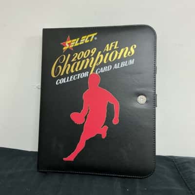 Collectable card album 