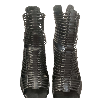 Women’s Wittner gipsy  Size 38 Black  heels