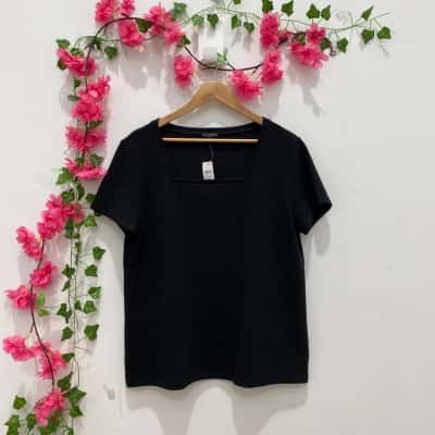 Ann Taylor Womens  Size XL Short Sleeve Top Black  