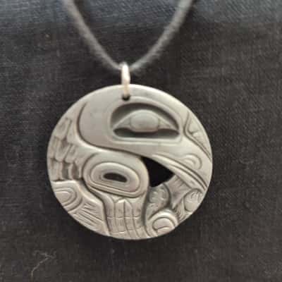 WORLDLY-WISE 【FREDRICK GROVE】 Necklace ANTIQUE MEDALLION 3 – FREDERICK GROVE LTD