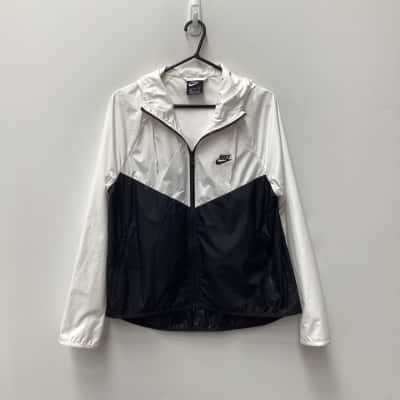 Nike Jacket Black/White Size M