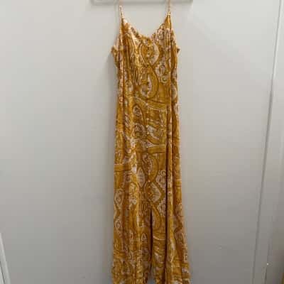 Ministry of Style Womens Size 8 Shoestring Strap Dress Floral / Gold / White / Yellow