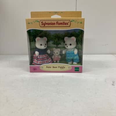 Sylvanian Families The Polar Bear Family 