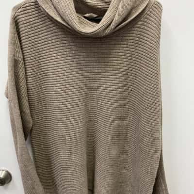  Womens  Size S Cardigan Brown 