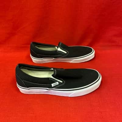 Vans Womens  Size 9.5 Sneakers Black  / White 
