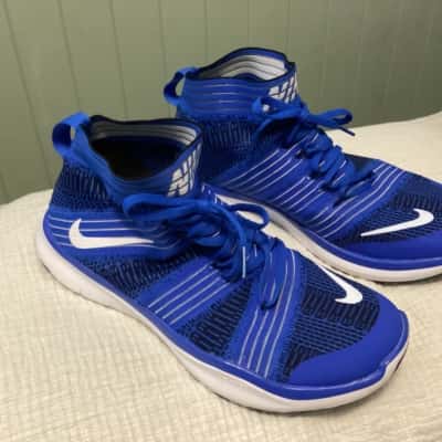 Nike Mens  Size 9 Sneakers Black  / Blue / White 