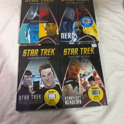 6 PIECE STAR TREK GRAPHIC NOVEL COLLECTION 