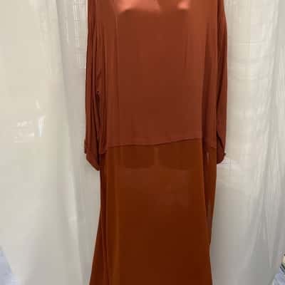 SARA SPLICED TUNIC IN RUST  Size 18 RRP $129.99