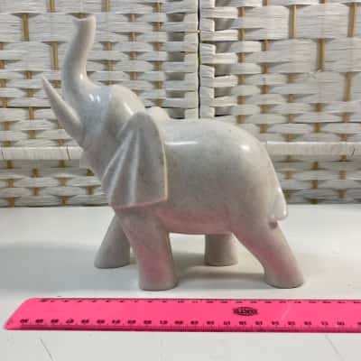 Vintage Carved Marble/Onyx Stone Elephant Figurine Paperweight