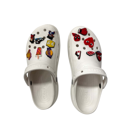 Iconic Crocs Comfort Unisex  Size 11 White 