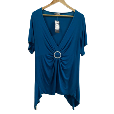  Womens  Mega Designs Size XXL Short Sleeve Top 