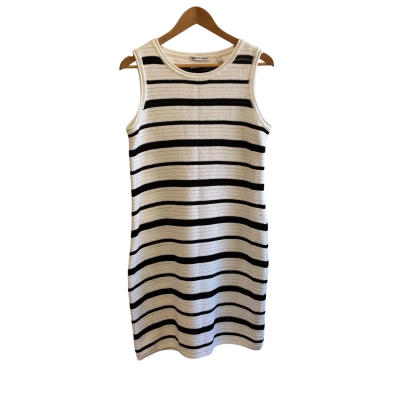 “Country Road” Womens  Dress knit - Size M Black  / Striped / White 