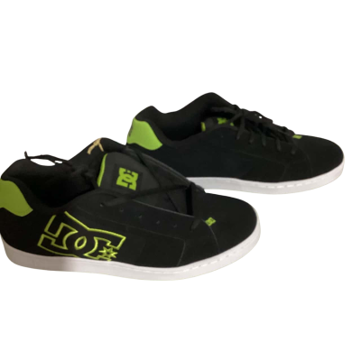 DC Mens  Size 13 Sneakers 