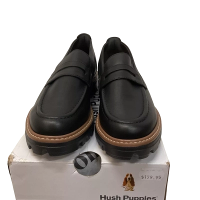 Women’s Hush Puppies Size 7.5 Black  / Brown leather flat shoes
