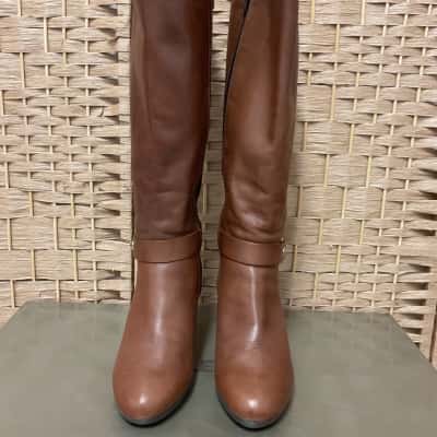 New The Flexx Women's Size 8 Boots Black Brown 