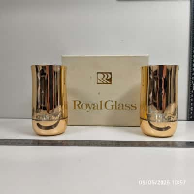 Duo Vintage Royal Glass Pair Set 