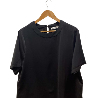 Atmos&Here Womens  Size 16 Black Top