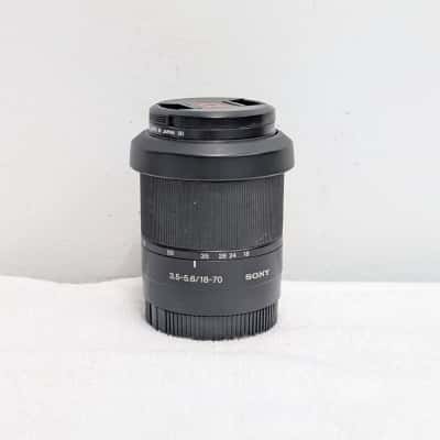 SONY DT 18-70mm f/3.5-5.6 Macro Zoom