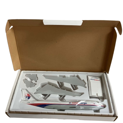 Malaysia Airlines Boeing 747-400F Maskargo Cargo Plane Model