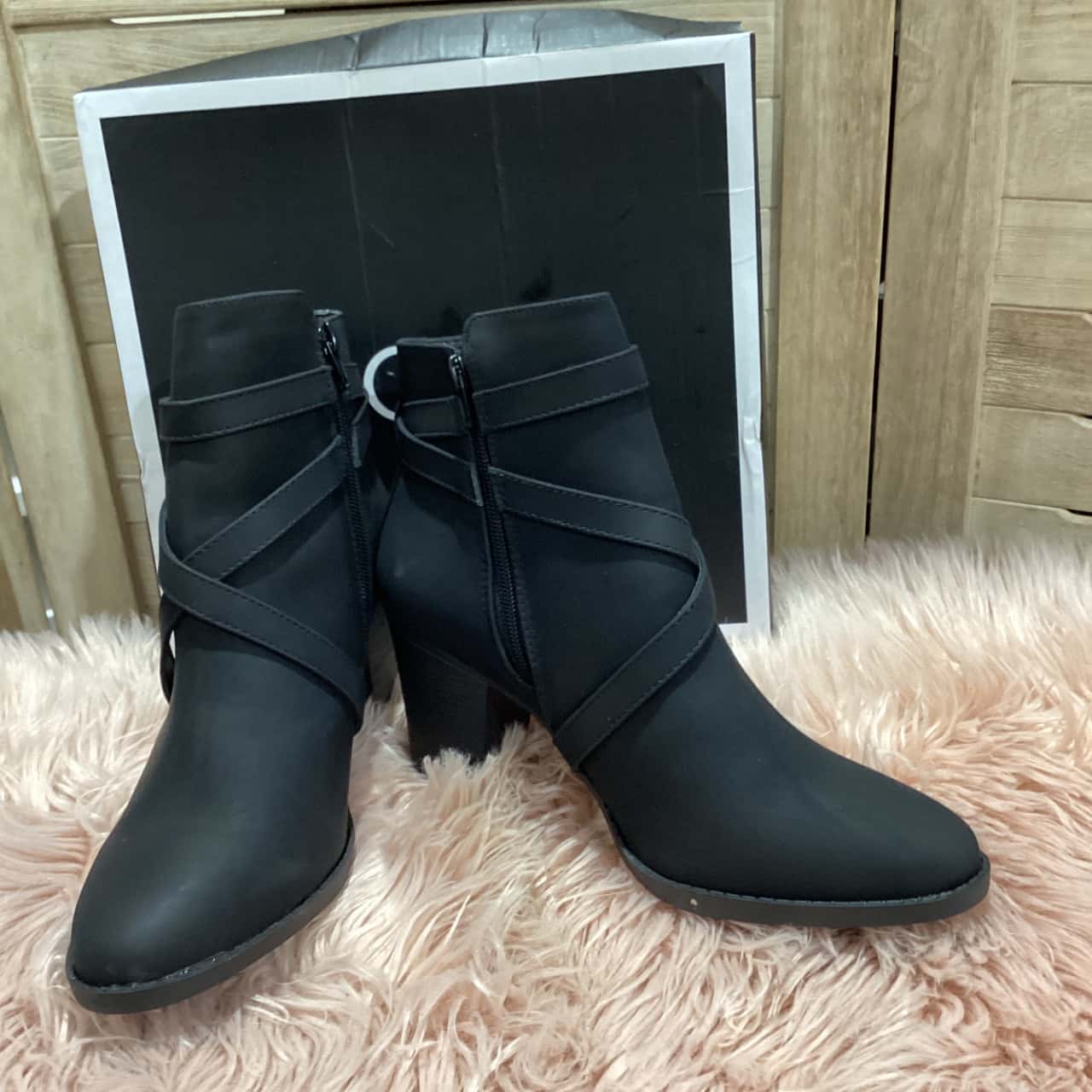 Women's Black Ankle Boots main image 1