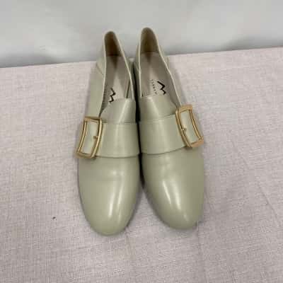  Women's Tarramarra Leather Low heels pointed Toe Size 41 